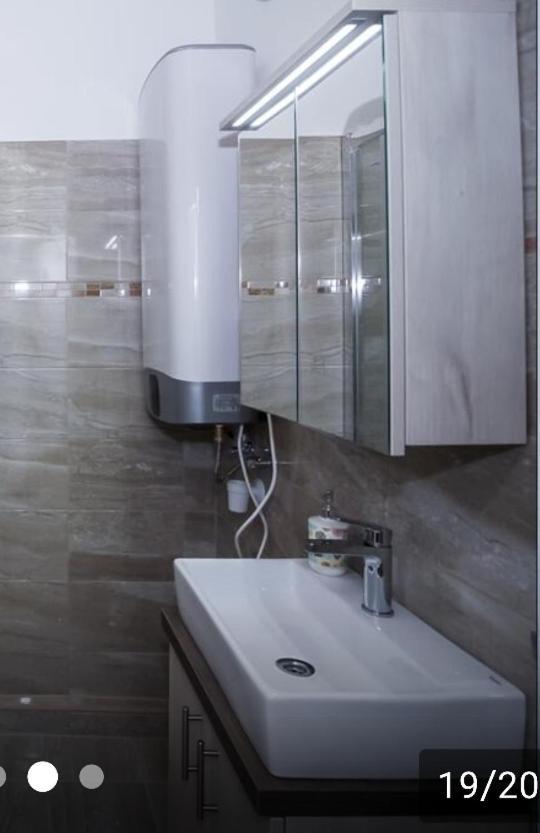 Apartament Helios Apartman Segedyn Zewnętrze zdjęcie