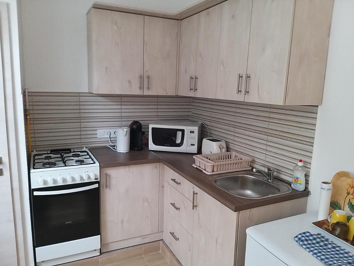Apartament Helios Apartman Segedyn Zewnętrze zdjęcie