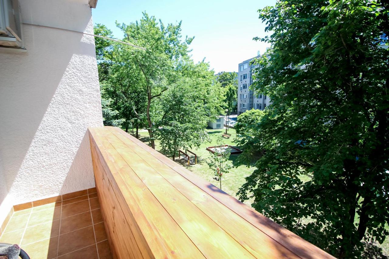 Apartament Helios Apartman Segedyn Zewnętrze zdjęcie